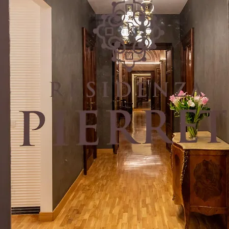 Residenza Pierret 招待所 4*