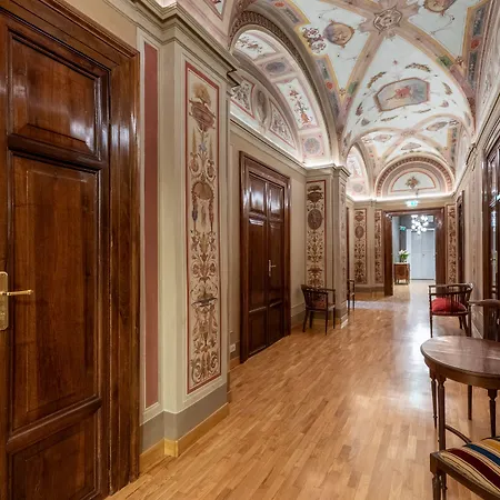 Residenza Pierret 게스트하우스 4*